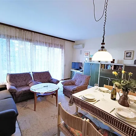 Appartement In Con Pino E Veddasca With Garden Maccagno